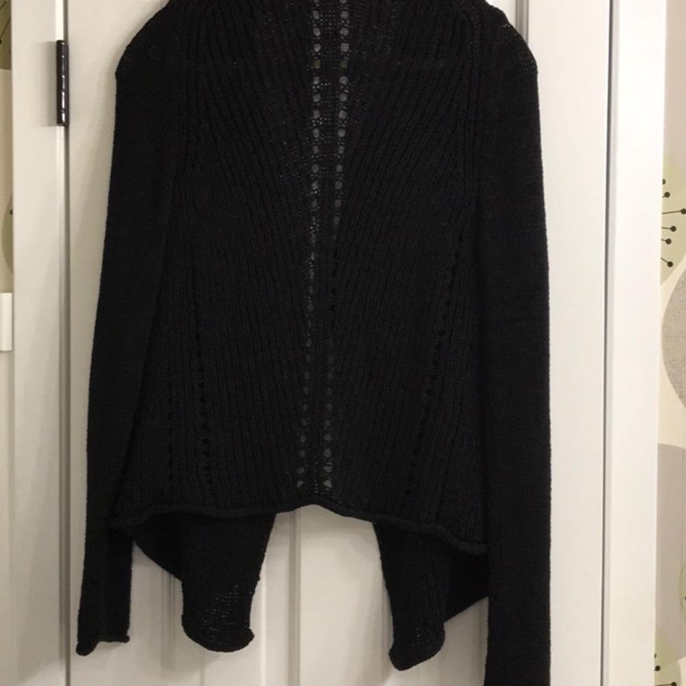 Sweater - Picture 4 of 7